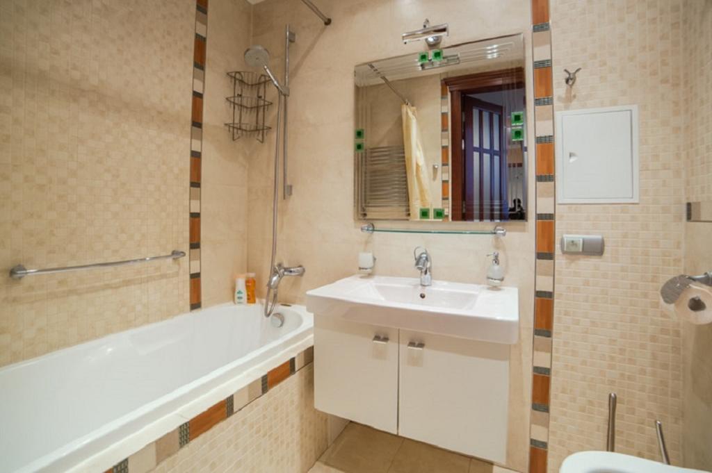 Flatcomfort Nezavisimosti 44 Apartment Minsk Ngoại thất bức ảnh