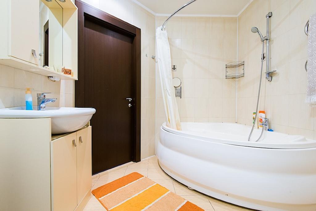 Flatcomfort Nezavisimosti 44 Apartment Minsk Ngoại thất bức ảnh